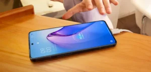 Oppo reno 8pro display type